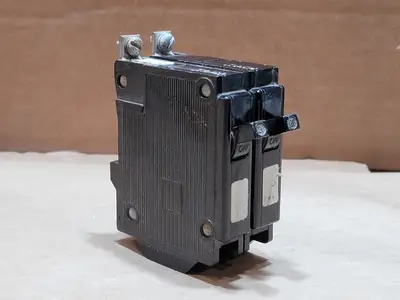 20 Amp, 2 Pole, 120/240 Volts CIrcuit Breaker