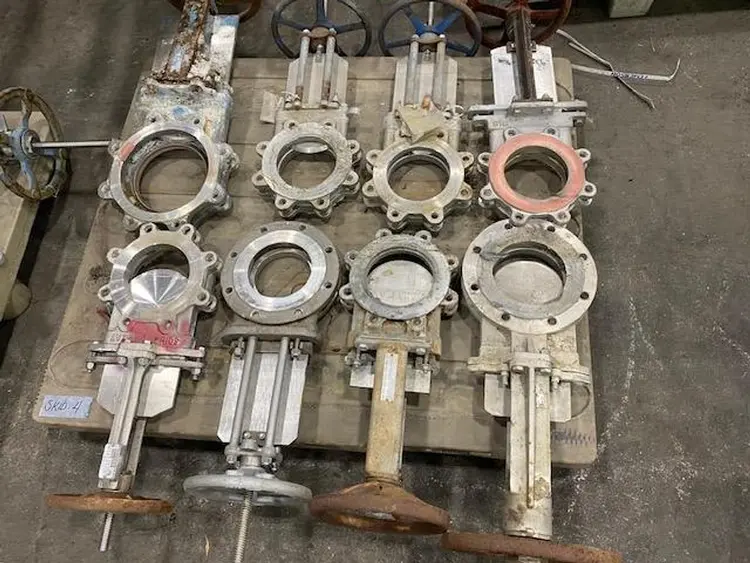 Used DEZURIK KNIFE GATE Valves/Fittings Pennsylvania US | Global Equipment International, LLC #186059