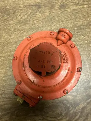 Used FISHER R922H Regulators Ohio US | Surplus Asset Holdings #1248187