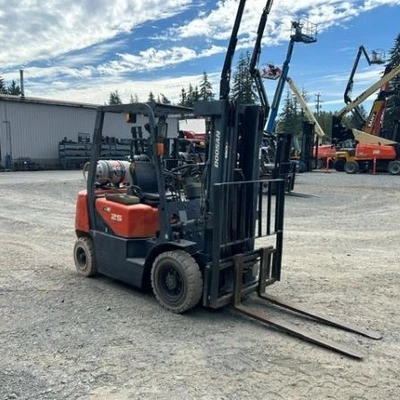 Used 2017 DOOSAN G25G Liquid Propane Forklifts British Columbia CA | Leavitt Machinery #1485482