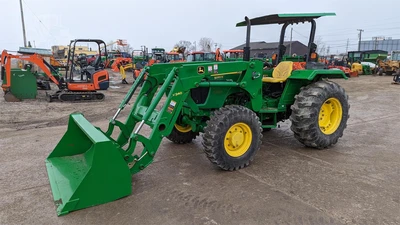 USED 2013 JOHN DEERE 5055E