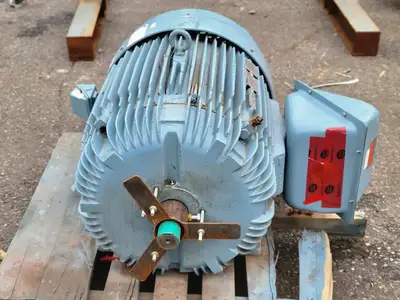 125 hp, 460 volts, 3565 rpm, 444TS Electric Motor