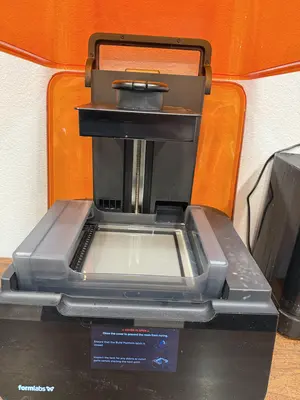 Formlabs Form 3 3D Printer, Formlabs Oven & Formlabs Cleaning System, Also Includes Various Quick