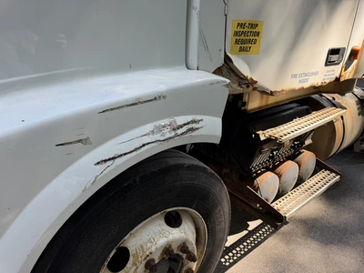 Used 2006 VOLVO VNM Conventional trucks Indiana US | Miedema Asset Management Group #1414527