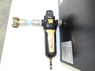Ingersoll Rand D108IN Refrigerated Air Dryer 64 CFM 101 PSI 120V Oil Separator