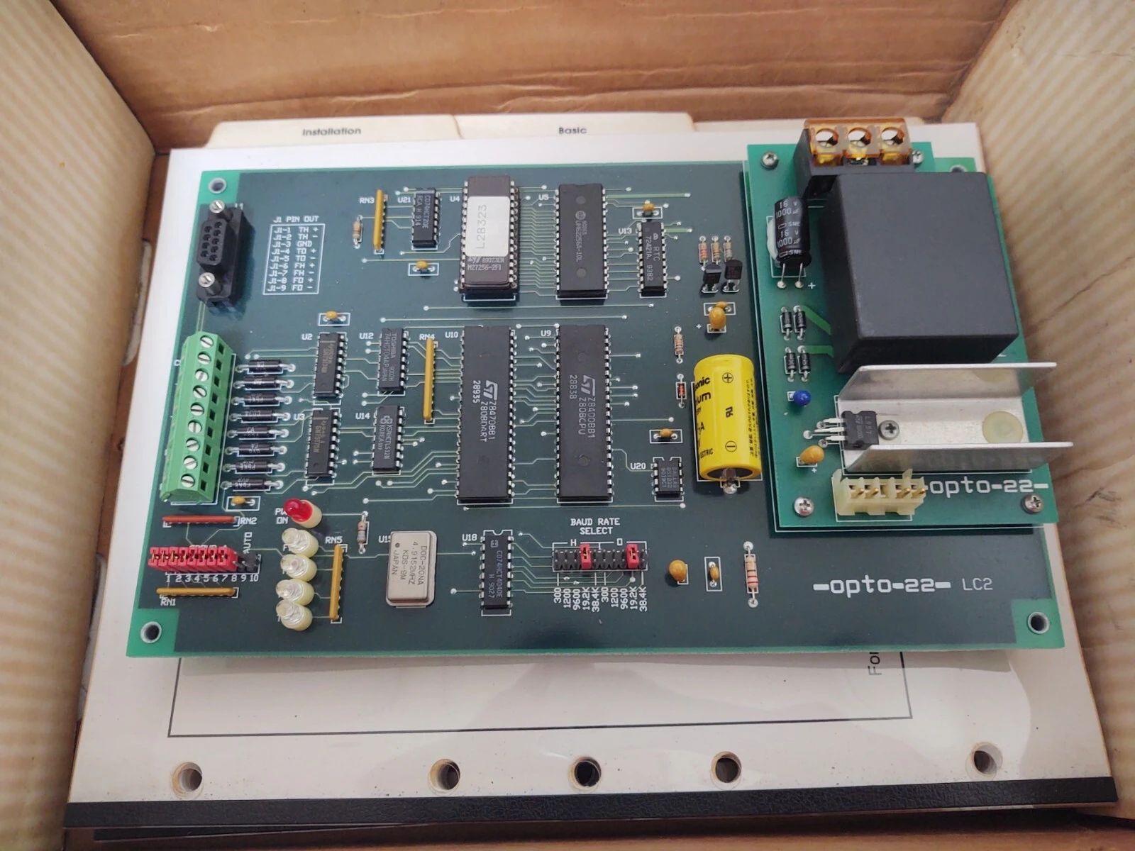 NEW Opto 22 LC2