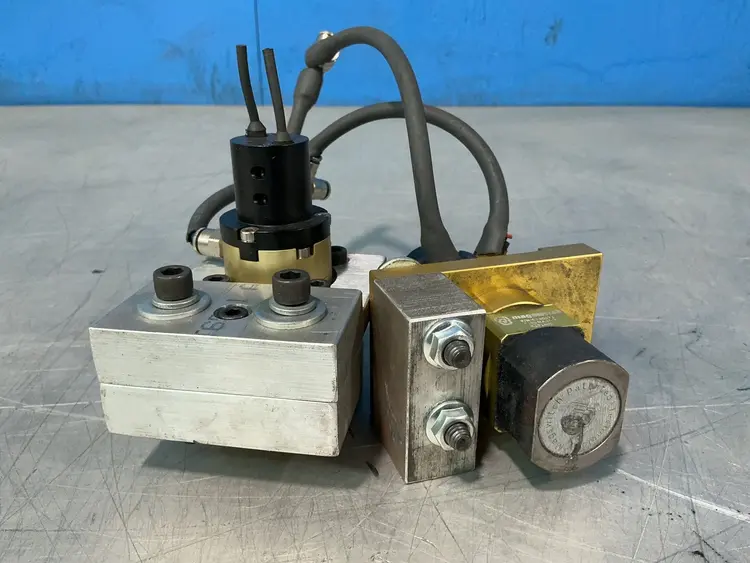 Used MAGSWITCH 8140672 Miscellaneous MRO Ohio US | HGR 24 #1506583