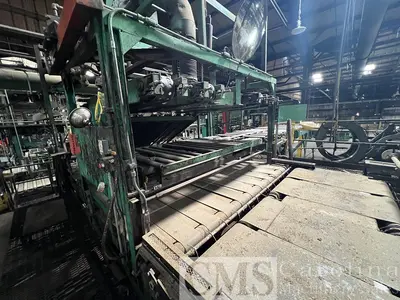 USED GLOBE PLAYWOOD LAYUP LINE AND GLOBE PRESS