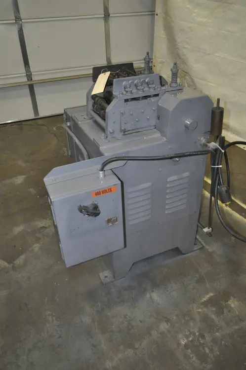 Used PERFECTO 17-8-7 Feeding & Straightening Machines Ohio US | D & D Industries #473807