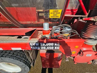 Used 2001 Presvac Systems PowerVac 5300 Vacuum Truck Michigan US | American Contractors Equipment Supply #1045788