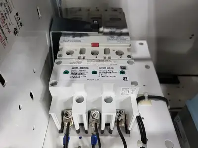 Used EATON SVX005A1-5A4N1 Switchgears British Columbia CA | Lenmark #240137