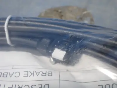 New | in-Stock OMRON R88ACAKA010BRE Cable & Wire | HGR 24 #742345
