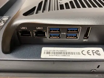 USED PREMIO INDUSTRIAL TOUCHSCREEN COMPUTER 15.6"FULL HD 16:9 LCD