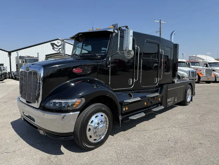 Used 2007 PETERBILT 335 Conventional trucks Texas US | MCO Truck & Equipment #1513818