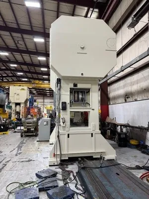 1995 EAGLE SC2-300-108-48 Straight Side Mechanical Stamping Presses | Rygate LLC (9)