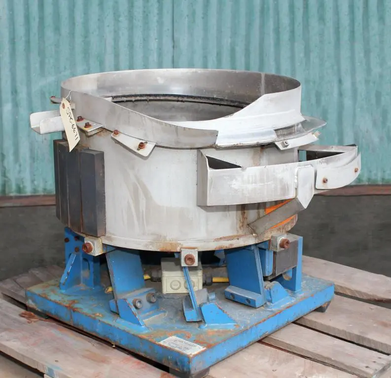 USED MOORFEED CORP. 72404