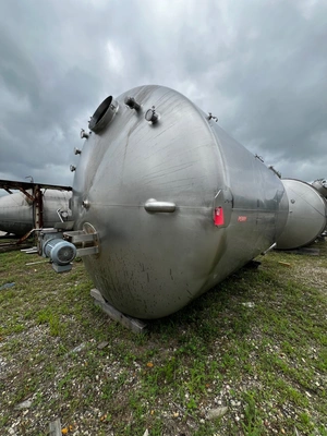 STAINLESS STEEL MIX TANK 7,000 GALLON Stainless Steel Tanks | Perry Equipment (1)