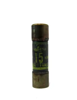 LOT OF 8 NEW CEFCO 15 AMP FUSES