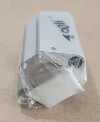 NEW SMC CDQ2B25-30DCZ