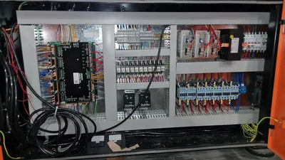 2020 CHEN HSONG EM320-PET Injection Molding Horizontal/Vertical | Machinery Network (13)