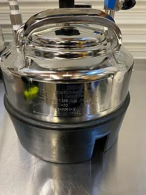APACHE STAINLESS  EQUIPMENT CORP. T304L NAW 165-15 AT 100