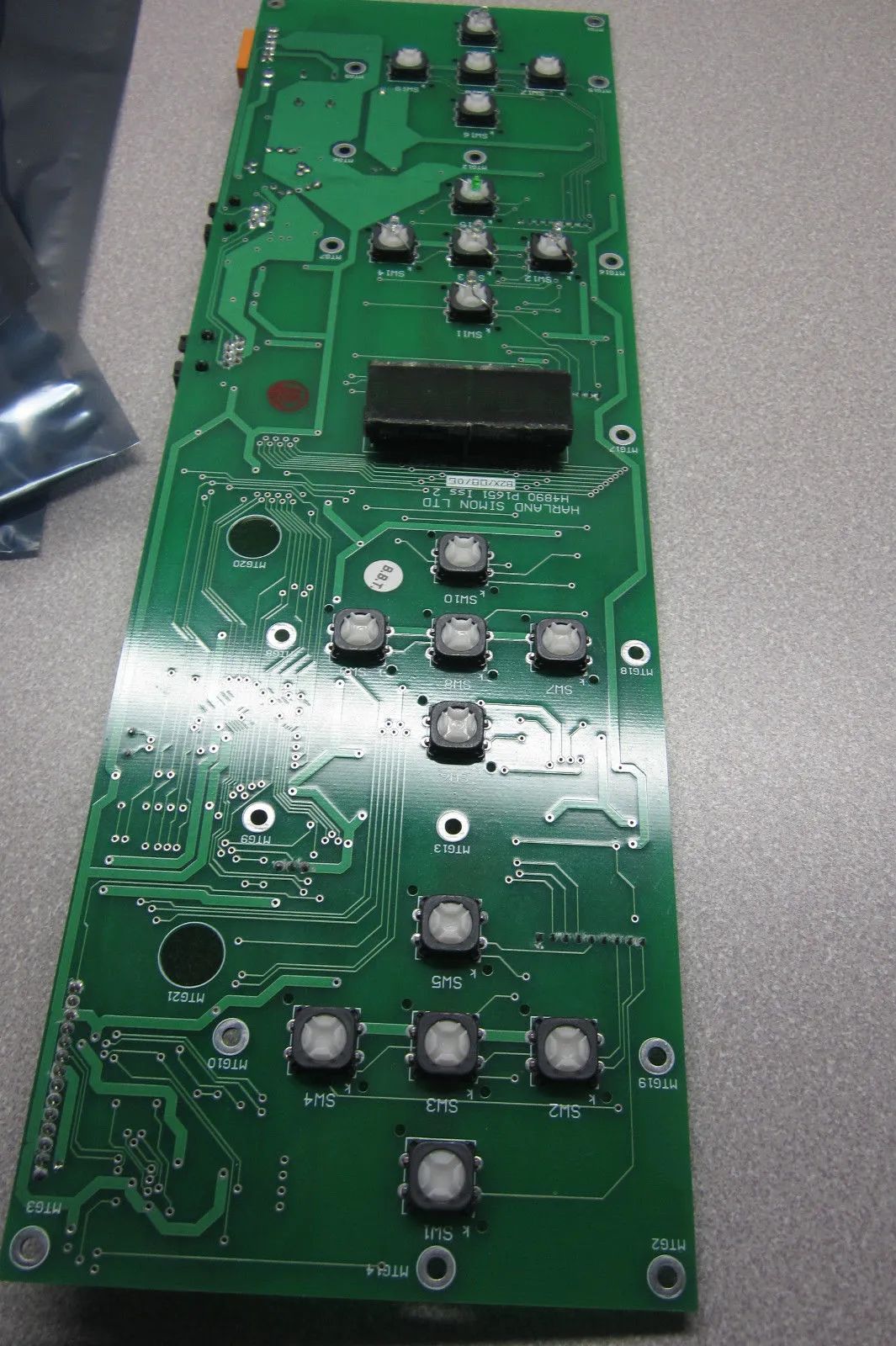 HARLAND SIMON H4890P1651 PC BOARD
