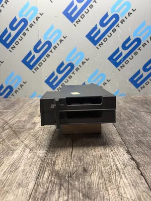 USED CINCINNATI MILACRON 3-531-3878A