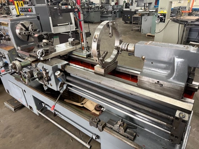 1995 HWACHEON HL-18 LATHES, ENGINE | Wheeler Machinery Sales (4)