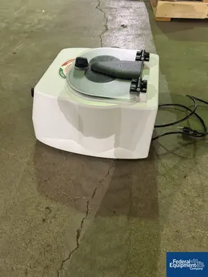 USED Fisher Scientific Fisher Scientific Horizon Centrifuge, model 614B