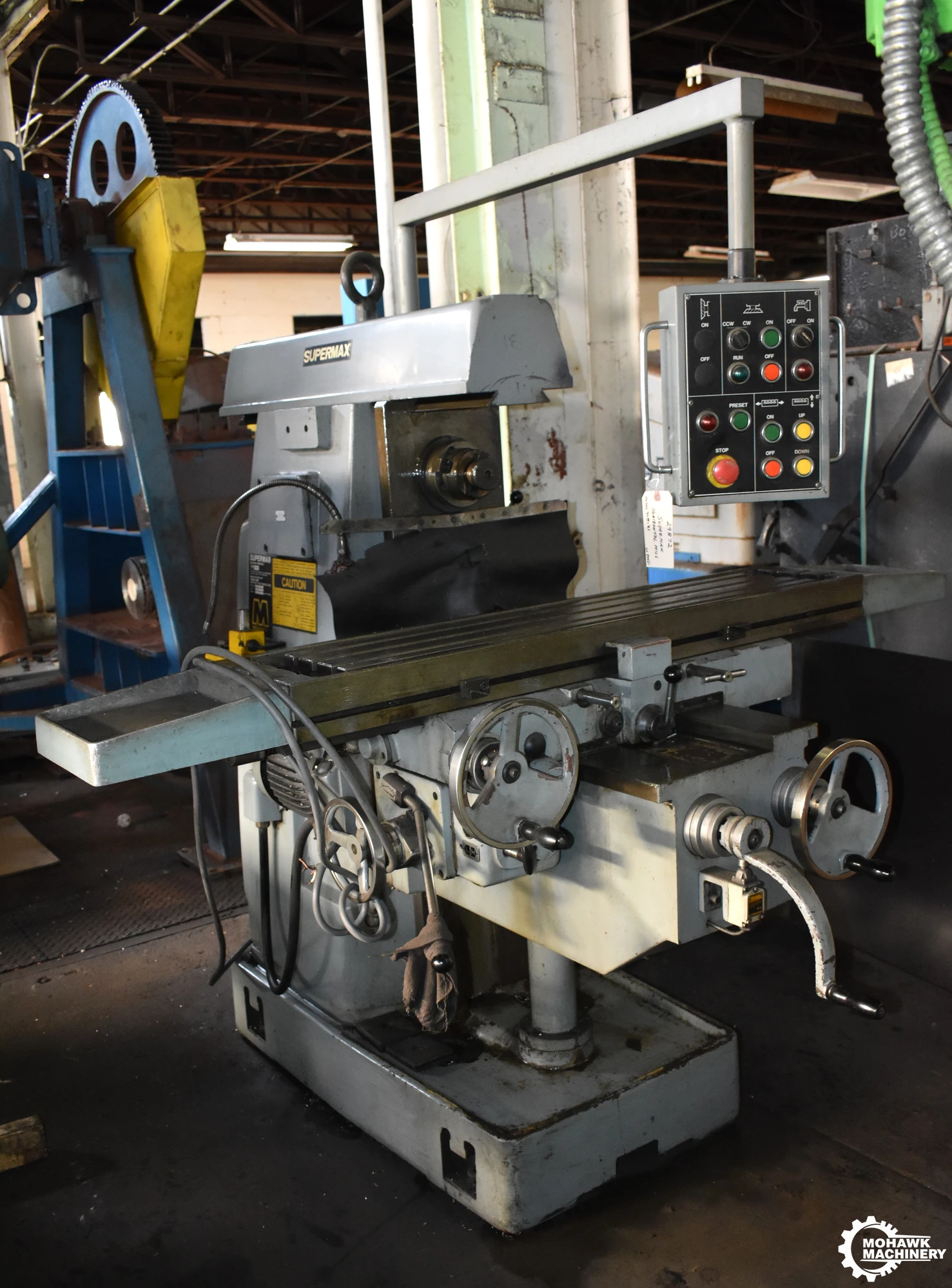 YCM-2H SUPERMAX HEAVY-DUTY HORIZONTAL MILL w/5 HP SPINDLE MOTOR - PENDANT CONTROL