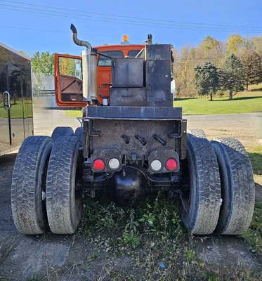 2005 STERLING C13 Commercial trucks | Iron Listing (6)