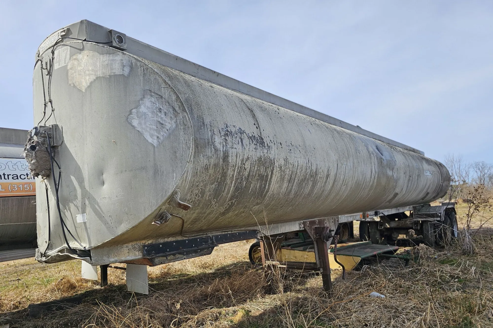 USED 1969 TRAILMOBILE F11S4CCI