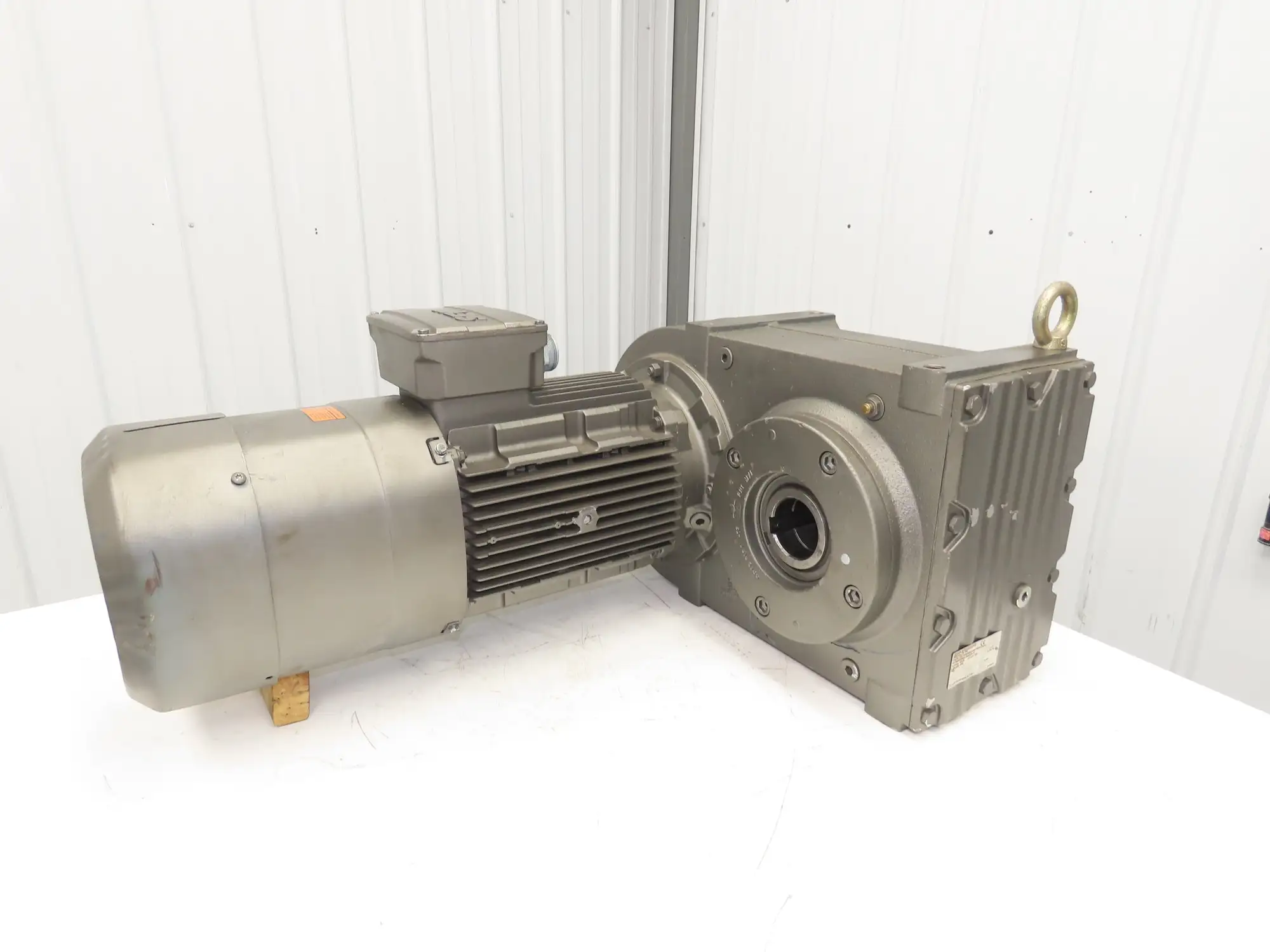 Sew Eurodrive FA97BDRL160M4BE20HR/TF/EG7S/AL Parallel Gearmotor 11.16 Ratio 3PH