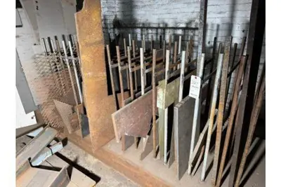 LARGE AMOUNT OF CAST, STAINLESS STEEL, ALUMINUM, GALVINIZED AND PVC PIPES