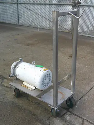 SPC9303  Pump 2.5x1.5x7 Waukesha centrifugal pump, 7.5 hp, Stainless Steel