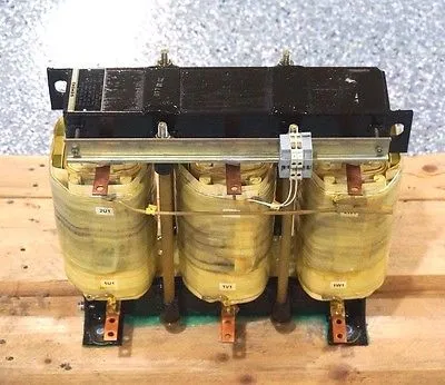 NEW SIEMENS 4AU3995-0UA11-8A TRANSFORMER 65KVA, 4AU39950UA118A