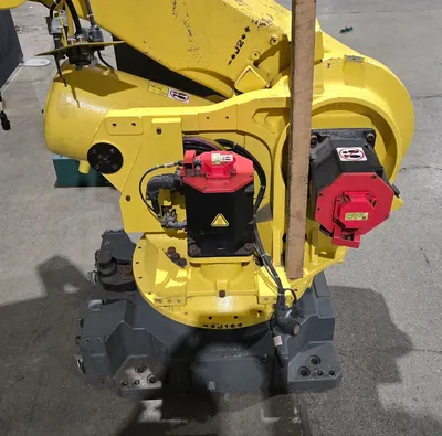 USED 2010 FANUC R-2000IB/165F