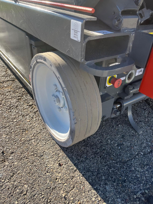 USED 2016 Skyjack SJ3226