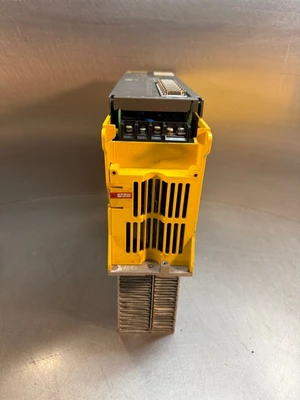 Fanuc A06B-6102-H211#H520 /D Servo Amplifier B-65162 (8.5.8)