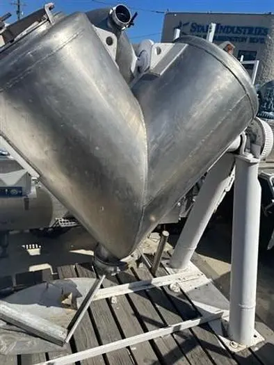 Used PATTERSON KELLEY _UNKNOWN_ Double Cone - V Mixers California US | Machinery & Equipment #138837