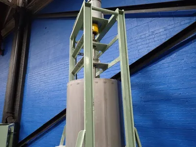 25" X 28" Mixer