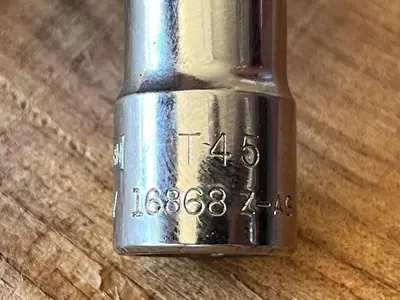 Craftsman Tools T45 Torx Socket 3/8" Drive evolv 16868