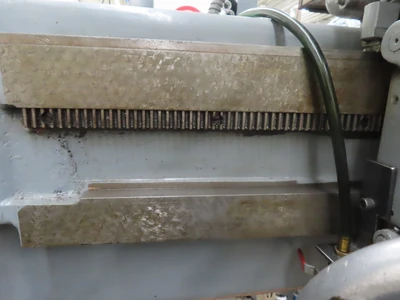 Used CINCINNATI BICKFORD 4' X 9" COLUMN Radial Drills Minnesota US | Machinesused.com #1507220