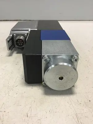 USED REXROTH 4WRPE6W32SJ21/G24K0A1M