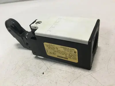 USED SIEMENS 3SE2 200-0E