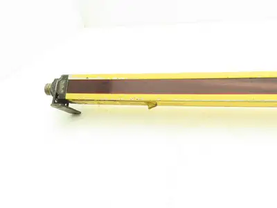 Banner MSR2424Y Mini-Screen Light Curtain Sensor Receiver 9M Range