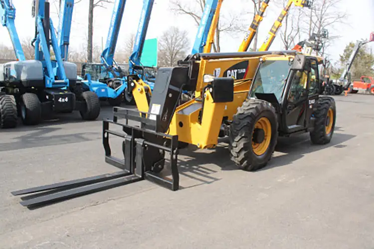 Used 2019 CAT TL943D Telehandlers New York US | United Lift #1446368