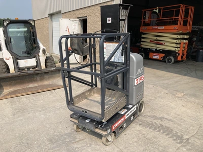 USED 2014 JLG 20MVL