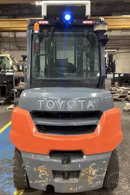 Used 2018 TOYOTA 8FDU40 Internal Combustion Forklifts: Pneumatic Tire Illinois US | Forklift Exchange #1274645