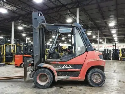 USED 2010 LINDE H60D